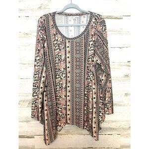 Green Envelope Womens Plus 2X Pink Blue Long Sleeve Boho Shark Hem Tunic Top